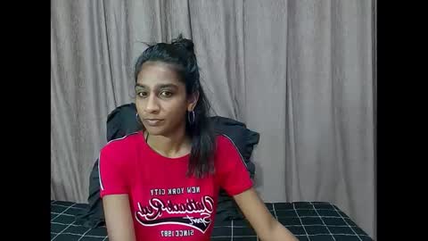 leah online show from 01/25/25, 04:56