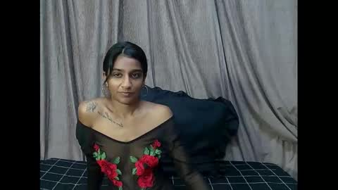leah online show from 01/31/25, 04:58