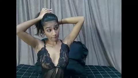 leah online show from 01/31/25, 08:01