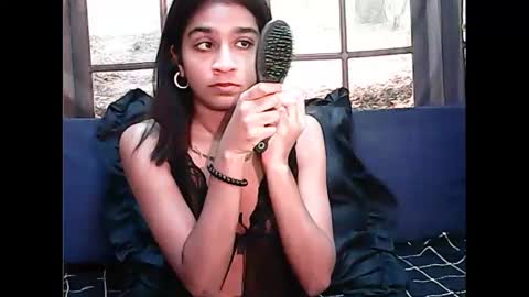 leah online show from 02/08/25, 05:18