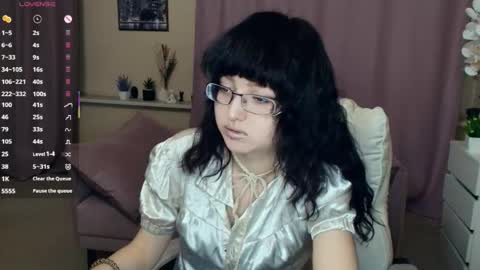 Snapshot of cherrylanding chatting on 05/25/26, 06:58 Isabel online show from 05/25/26, 06:58