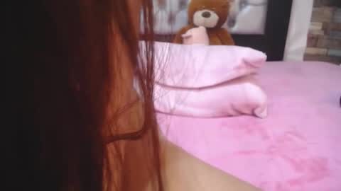 Snapshot of cherrylionn chatting on 09/25/25, 03:43 Cherry  online show from 09/25/25, 03:43