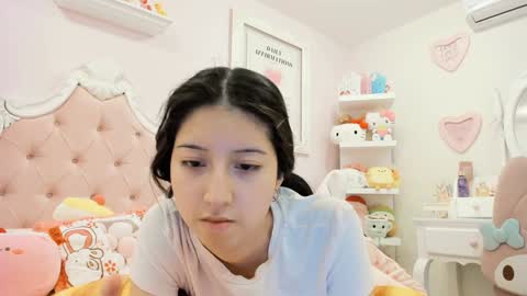 cherrycute666 online show from 12/24/24, 01:38