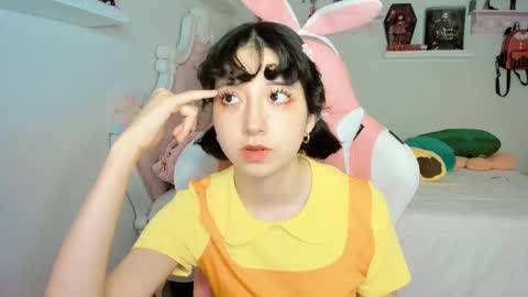 Snapshot of cherrymafer666 chatting on 10/04/25, 01:47 cherrycute666 online show from 10/04/25, 01:47