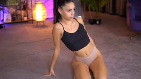 Selena online show from 12/21/24, 07:06