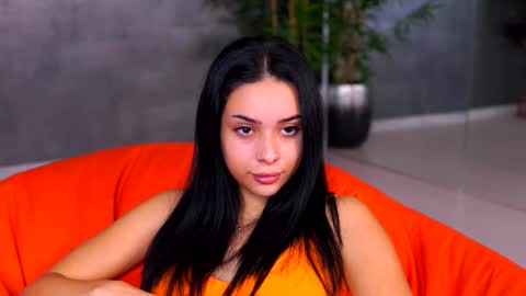 Selena online show from 11/07/25, 07:58