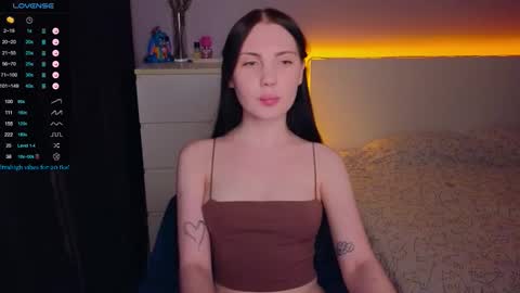 Snapshot of cherrystoun chatting on 09/13/25, 11:48 Katrine online show from 09/13/25, 11:48