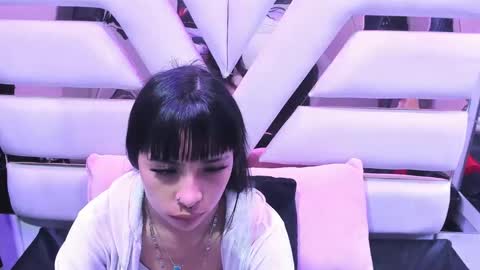 Snapshot of cherrysweetl_ chatting on 06/10/26, 12:59 cherrysweetl_ online show from 06/10/26, 12:59