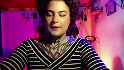 Snapshot of cherrywix chatting on 09/16/25, 06:31 cherrywix online show from 09/16/25, 06:31