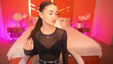 cherryylulu online show from 10/29/25, 08:27