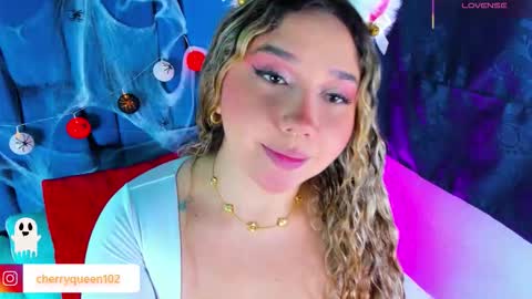 Snapshot of cherryyquen chatting on 10/14/25, 08:31 Cherry Queen online show from 10/14/25, 08:31