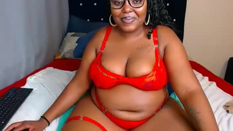 Snapshot of cherryyummy69 chatting on 02/20/25, 12:52 cherryyummy69 online show from 02/20/25, 12:52