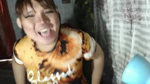 chescahotxxxl online show from 05/08/26, 11:32