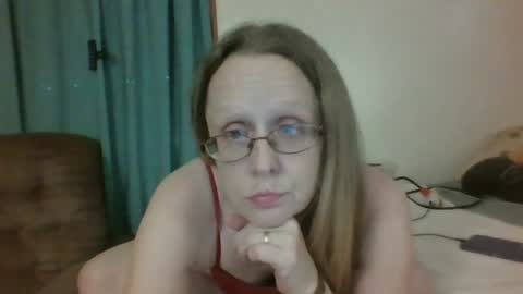 Jade and Thomas online show from 06/12/26, 12:20