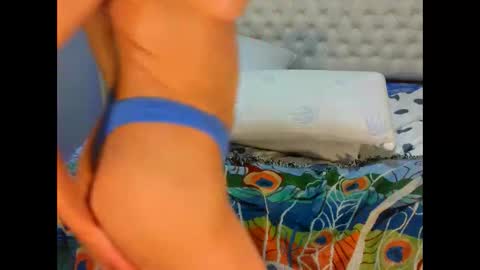 cheyennel online show from 02/10/25, 04:14