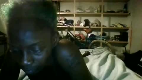 Snapshot of chibadadon chatting on 12/14/25, 10:58 chibadadon online show from 12/14/25, 10:58