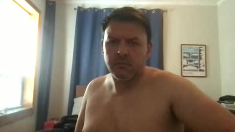 Snapshot of chicagoguy7183 chatting on 05/13/26, 02:14 chicagoguy7183 online show from 05/13/26, 02:14
