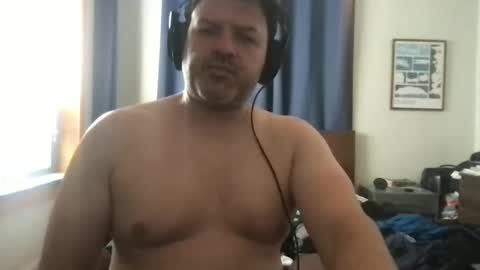 Snapshot of chicagoguy7183 chatting on 05/16/26, 02:05 chicagoguy7183 online show from 05/16/26, 02:05