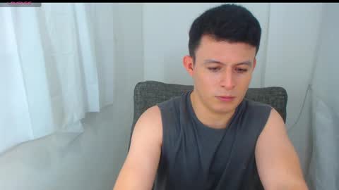 Snapshot of chico_hot17 chatting on 03/12/26, 11:11 maximo online show from 03/12/26, 11:11