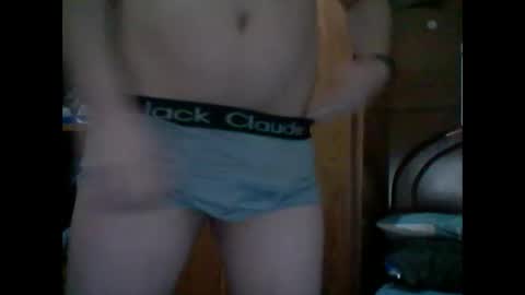 Snapshot of chicocaliente9301 chatting on 02/07/25, 12:06 chicocaliente9301 online show from 02/07/25, 12:06