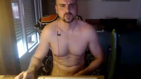 chicocam1983 online show from 07/18/26, 03:38