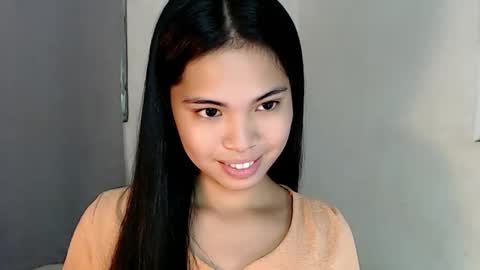 Snapshot of chictemptation_ chatting on 02/13/26, 03:08 CRISTINE3. online show from 02/13/26, 03:08
