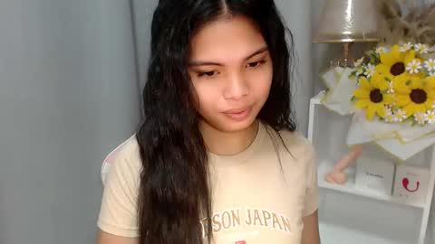 Snapshot of chictemptation_ chatting on 05/25/26, 11:22 CRISTINE3. online show from 05/25/26, 11:22
