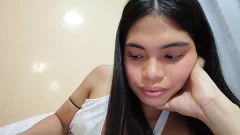 Snapshot of chictemptation_ chatting on 06/09/26, 11:11 CRISTINE3. online show from 06/09/26, 11:11