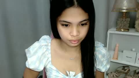 Snapshot of chictemptation_ chatting on 06/14/26, 02:20 CRISTINE3. online show from 06/14/26, 02:20