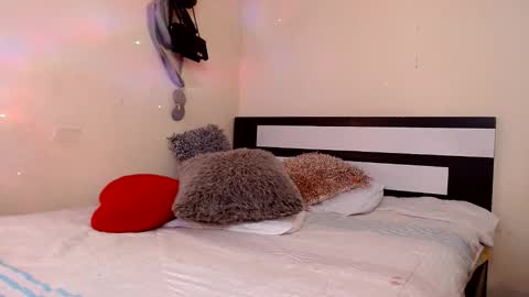  Valentina  online show from 05/19/26, 08:48