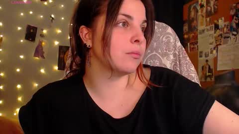 Saya online show from 10/03/25, 04:20