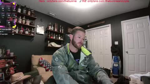 Snapshot of chillinthemosttt chatting on 11/04/25, 03:05 Chillinthemosttt online show from 11/04/25, 03:05