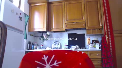 yoursensualparadise online show from 02/25/25, 12:34