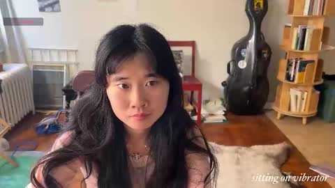 Snapshot of chiloschista chatting on 12/18/25, 06:25 judith online show from 12/18/25, 06:25