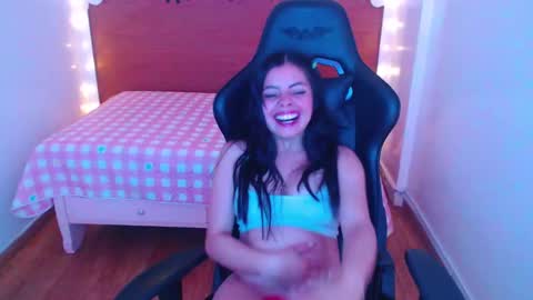 Kelly online show from 12/26/24, 10:20