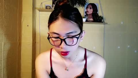 Chinita online show from 07/15/26, 12:27
