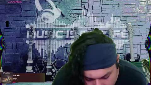 Enrique online show from 02/17/25, 06:15