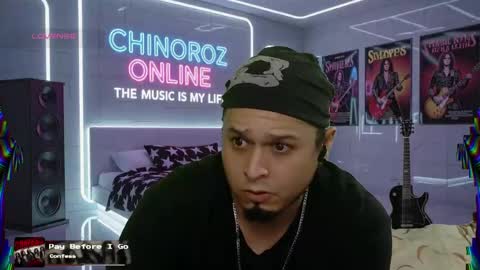 Snapshot of chinoroz chatting on 09/29/25, 06:24 Enrique online show from 09/29/25, 06:24