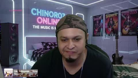 Snapshot of chinoroz chatting on 10/02/25, 07:10 Enrique online show from 10/02/25, 07:10