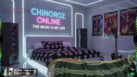 Snapshot of chinoroz chatting on 10/12/25, 11:53 Enrique online show from 10/12/25, 11:53