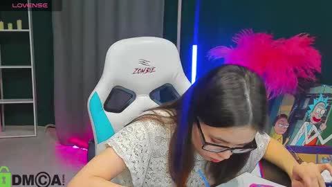 chio_mio online show from 02/27/25, 12:56