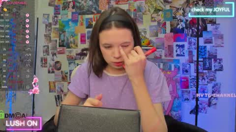 Snapshot of chio_mio chatting on 10/02/25, 02:07 chio_mio online show from 10/02/25, 02:07