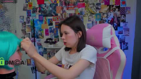 Snapshot of chio_mio chatting on 10/11/25, 03:17 chio_mio online show from 10/11/25, 03:17