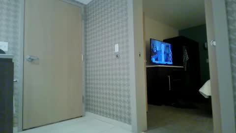 Snapshot of chippy70 chatting on 11/10/25, 08:13 chippy70 online show from 11/10/25, 08:13