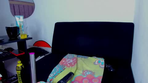 chiquihornymature online show from 01/12/25, 04:21