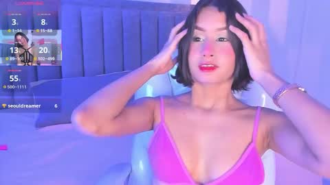 C H L O E  online show from 09/13/25, 03:01