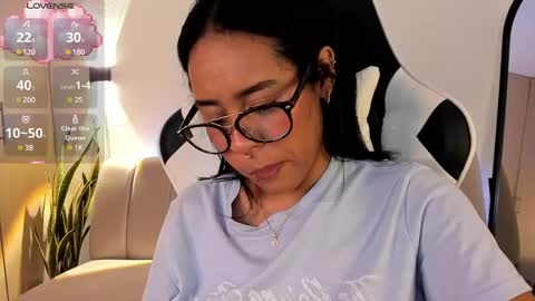 Jen online show from 02/15/25, 02:58