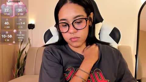 Jen online show from 02/18/25, 08:27