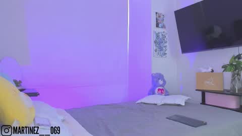 Snapshot of chloe__daviss chatting on 01/17/26, 08:12 CHLOE online show from 01/17/26, 08:12