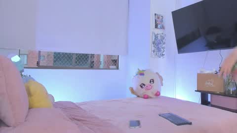 Snapshot of chloe__daviss chatting on 03/02/26, 11:11 CHLOE online show from 03/02/26, 11:11